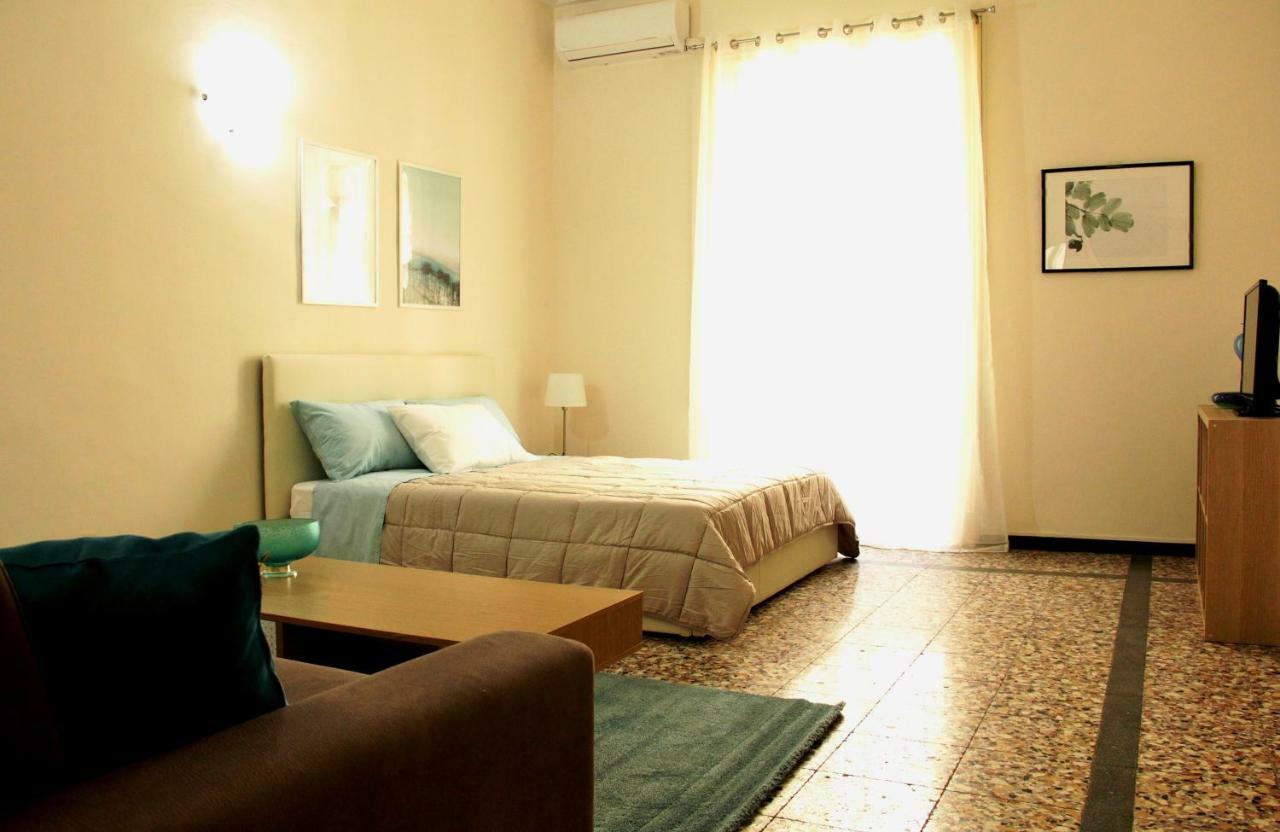 Dimora Del Sole Apartment Catania Ngoại thất bức ảnh